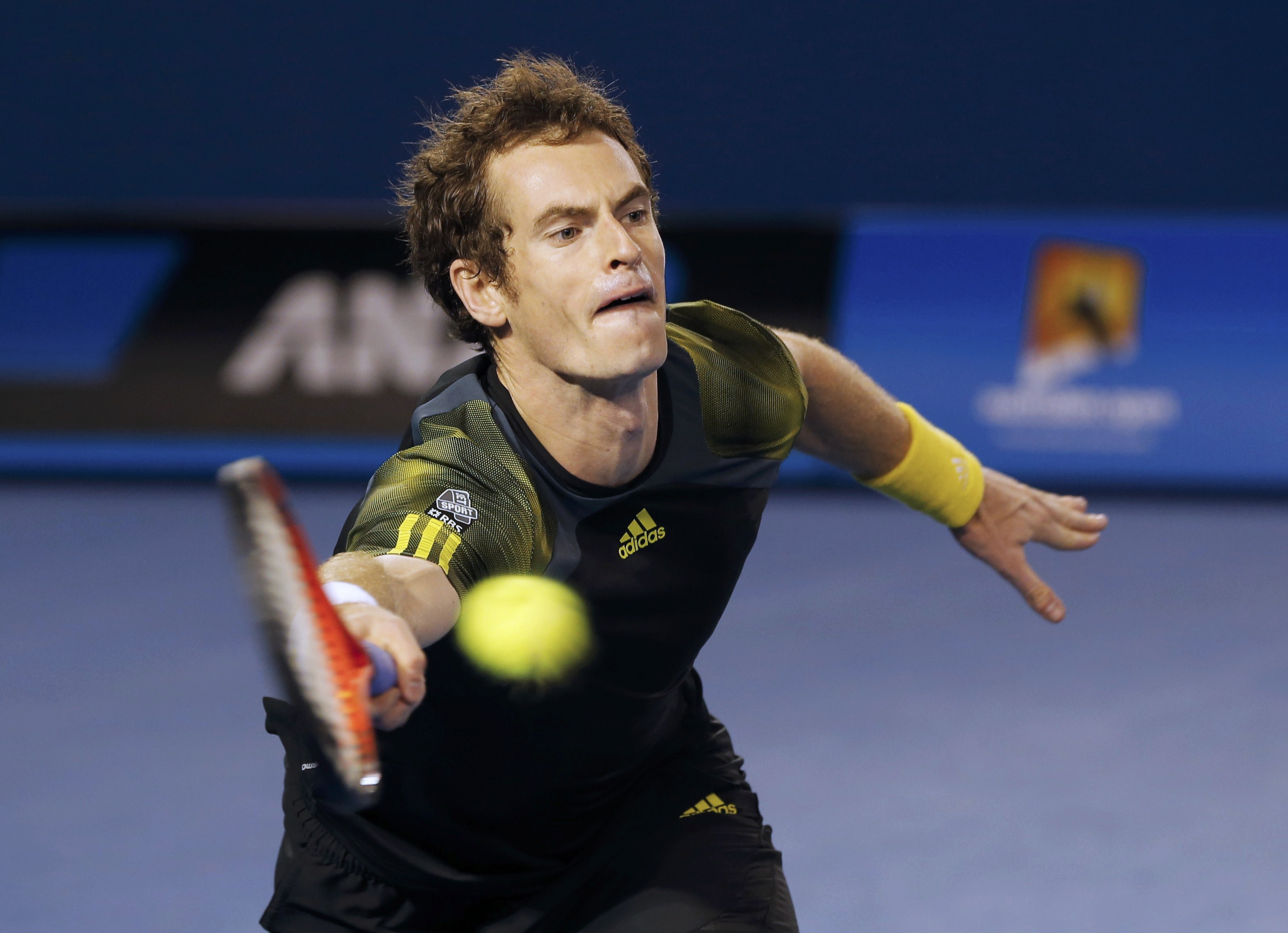 Andy Murray vence a Federer y alcanza la final contra Djokovic