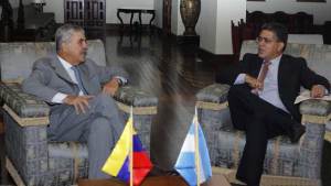 Jaua se reunió con De Vido para intercambios bilaterales