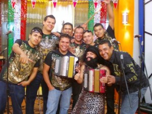 Desaparecen en noreste de México los 20 integrantes de una banda musical