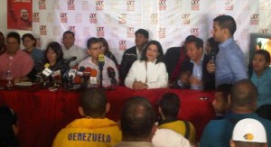 Jaua convocó a concentración por Chávez el 10-E en Miraflores