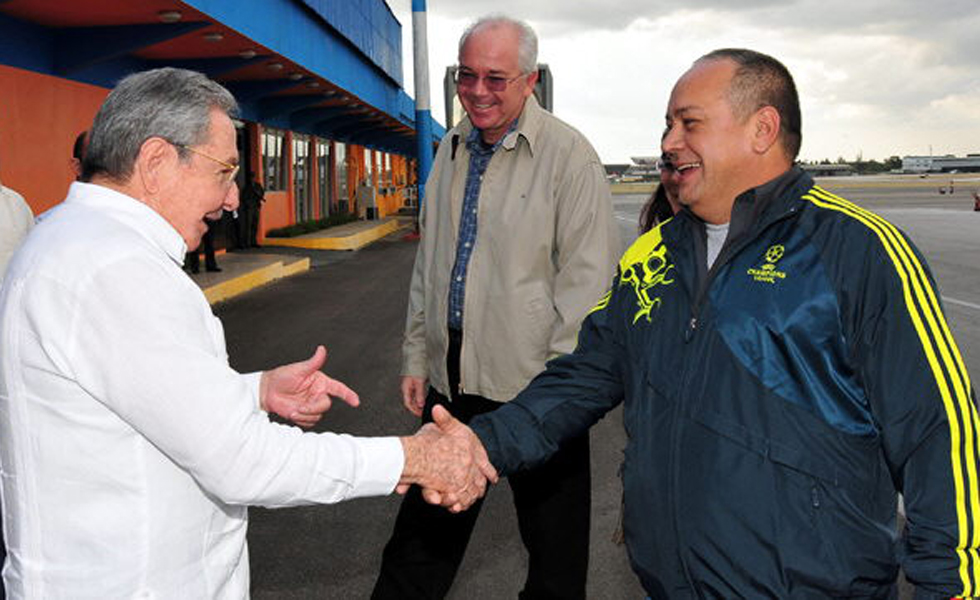 Los cuatro que se reunieron con Castro entre las críticas de la oposición