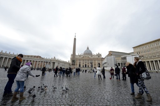 Roma se conmueve ante la renuncia del Papa