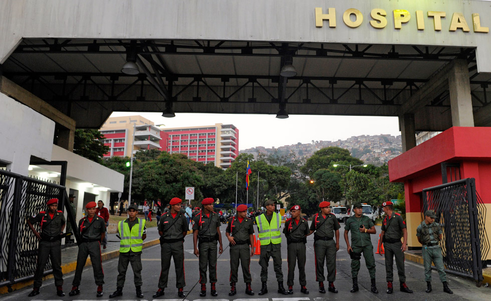 Piden silencio a jefes de servicio del Hospital Militar