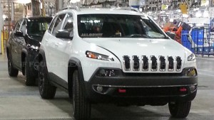 La próxima Jeep Cherokee es fea (FOTOS)
