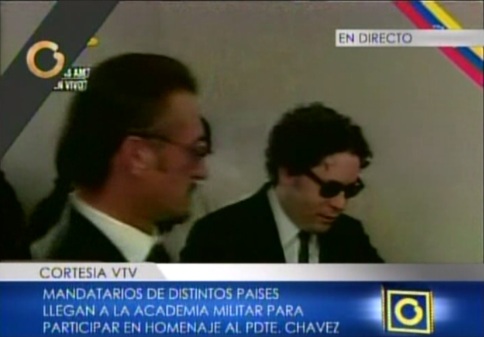 Gustavo Dudamel llegó con Sean Penn al funeral de Chávez (Imágenes)
