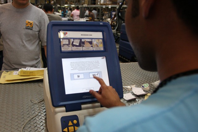 CNE audita software de máquinas de votación