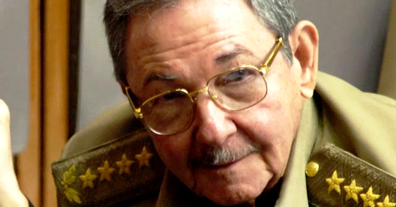 Raúl Castro rechaza la “intervención extranjera” en Siria