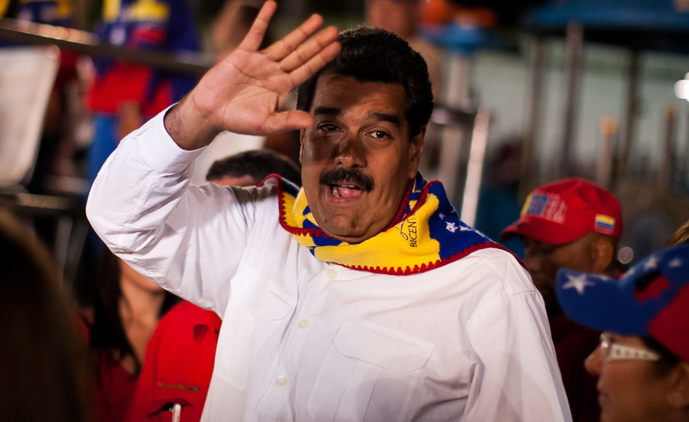 Maduro: Vendieron Globovisión porque saben que la oposición “perderá”