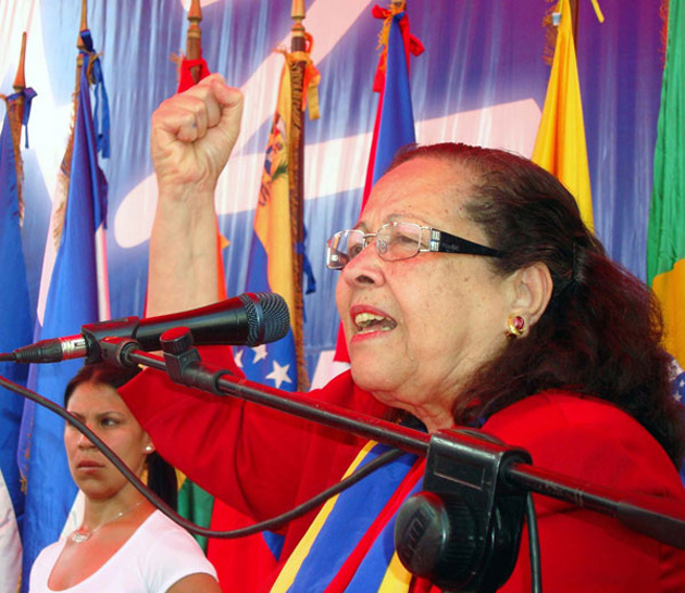 Diputada María León asume presidencia de la Comisión Permanente de Familia