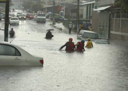 Decretan emergencia en estado del sur de Brasil por fuertes lluvias