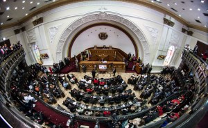Crónica Parlamentaria: Otra investigación negada por el Psuv
