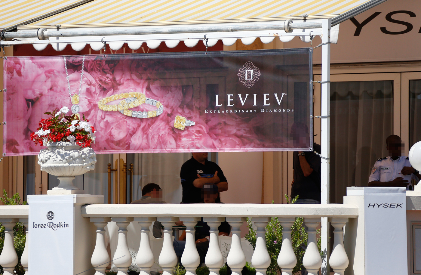 Roban joyas valoradas en 40 millones de euros en hotel de Cannes