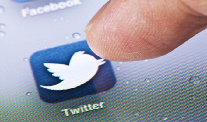Nuevo botón de Twitter permitirá reportar comportamiento ofensivo
