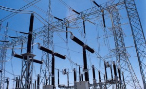 Ajuste de tarifas eléctricas obliga a más inversión y mejorar servicio
