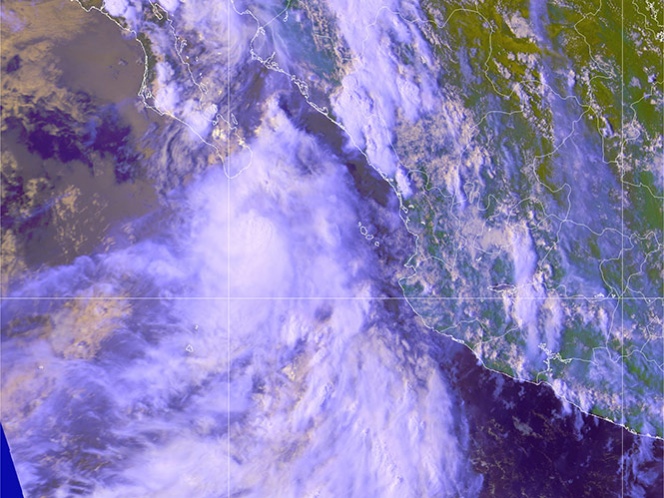 La tormenta “Juliette” toca tierra en Baja California Sur