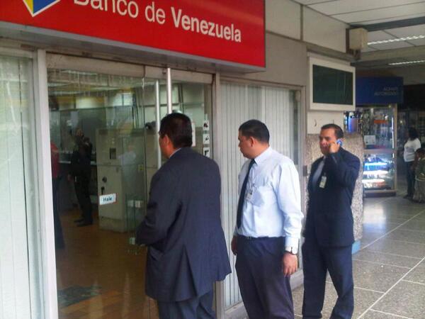Asaltan Banco de Venezuela ubicado en el centro comercial Los Ruices