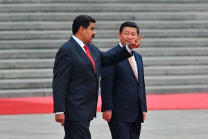 Maduro confirma crédito chino por 5 mil millones de dólares