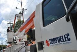 Corpoelec realiza mantenimiento a redes eléctricas de la Gran Caracas