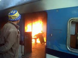 Usuarios incendian vagón en Brasil en protesta por mal servicio