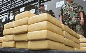 Decomisan muñecos llenos de cocaína que iban a ser enviados a China