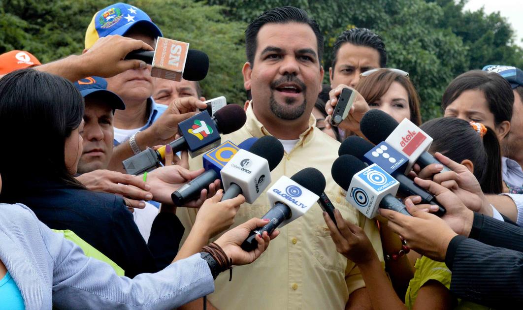 Vale: Emplazamos a Arias Cárdenas a condenar hechos vandálicos contra Maracaibo