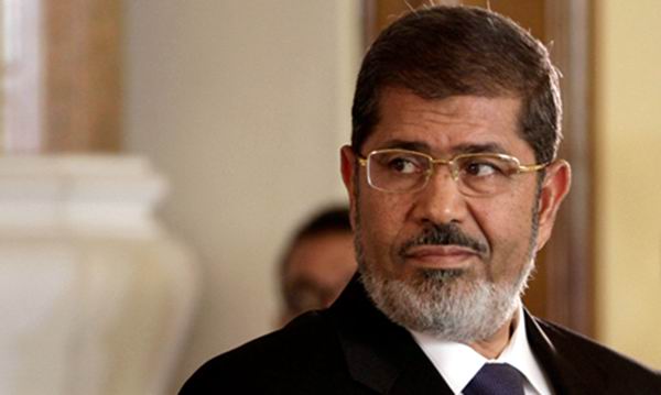 El derrocado presidente egipcio Mursi también será juzgado por fuga carcelaria en 2011