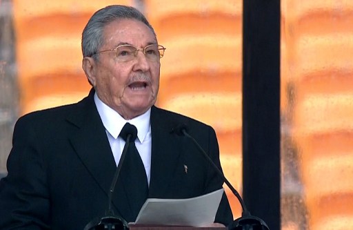 Raúl Castro pide a dirigentes cubanos que hagan críticas a sus reformas