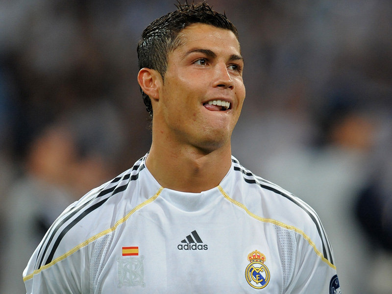 Cristiano Ronaldo responde a Messi y se mantiene con tres goles de ventaja