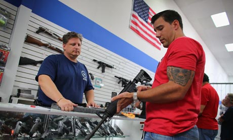 Florida puede batir su récord de venta de armas a particulares en 2013