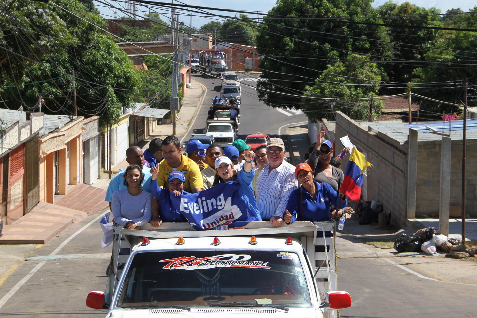 Gran caravana por el progreso y la  dignidad realizó la unidad en Maracaibo (Fotos)
