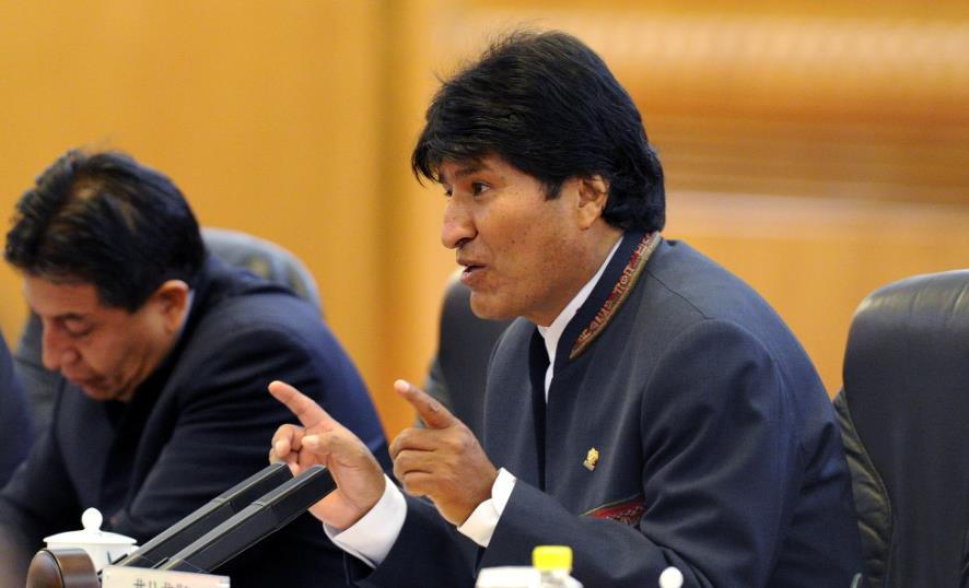 Evo Morales confirma éxito del lanzamiento de satélite boliviano