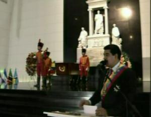 Maduro le dedicó el acto de Bolívar a Chávez (Video)