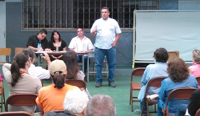 Vecinos de Bello Monte se reúnen con autoridades municipales por tema de los desechos