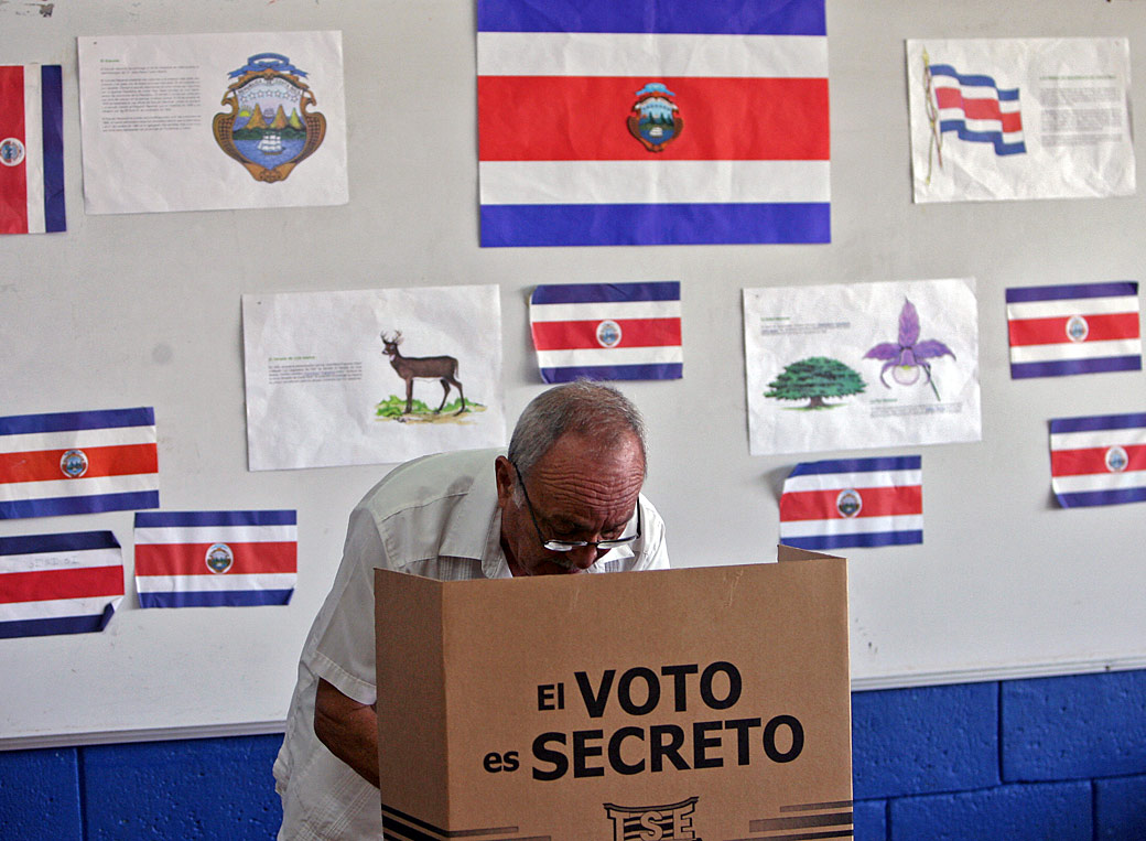 Costa Rica acude a las urnas para elegir nuevo Jefe de Estado