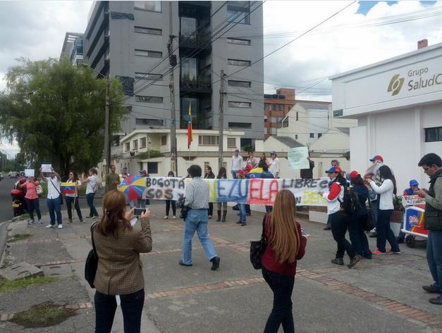 Así está el consulado de Venezuela en Bogotá (Foto)