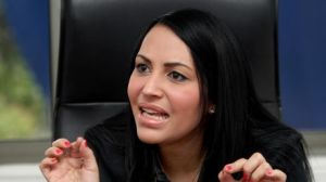 Delsa Solórzano: El Gobierno no está cumpliendo con los requisitos del diálogo