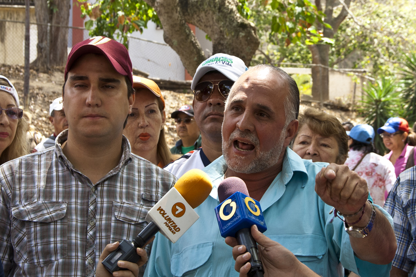 Ismael León: Grupos paramilitares y parapoliciales no podrán detener la convicción de un pueblo unido