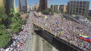 Las fotos aéreas de la gran marcha “Por la libertad” en Caracas