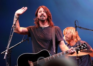 El nuevo disco de Foo Fighters está “medio hecho”