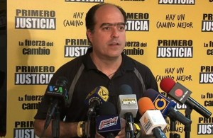 Julio Borges: Exigimos un aumento general de sueldos y salarios en torno al 50%