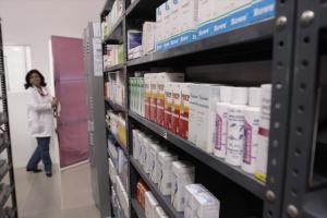 Ministerio de Salud citará a empresarios que recibieron dólares para medicinas