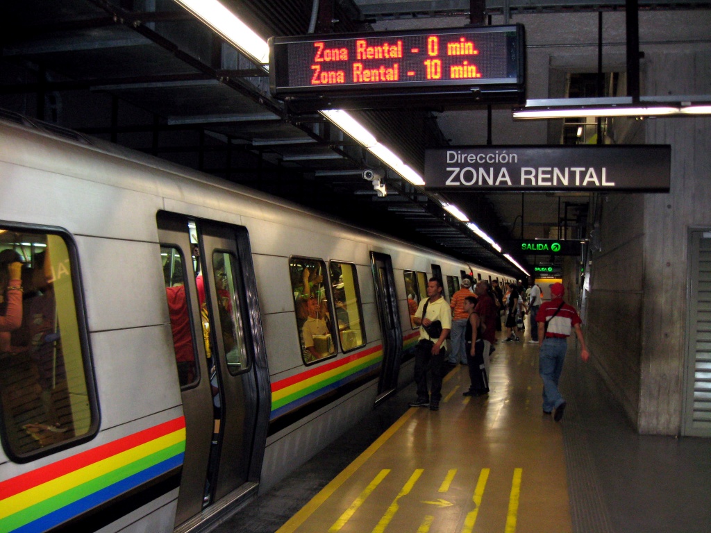 Metro de Caracas firmó contrato con empresa uruguaya