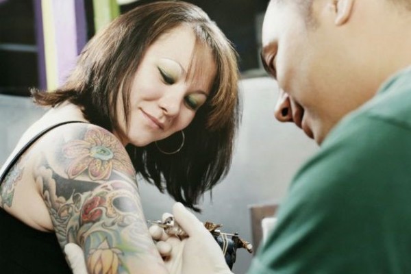 ¿Los tatuajes producen cáncer?