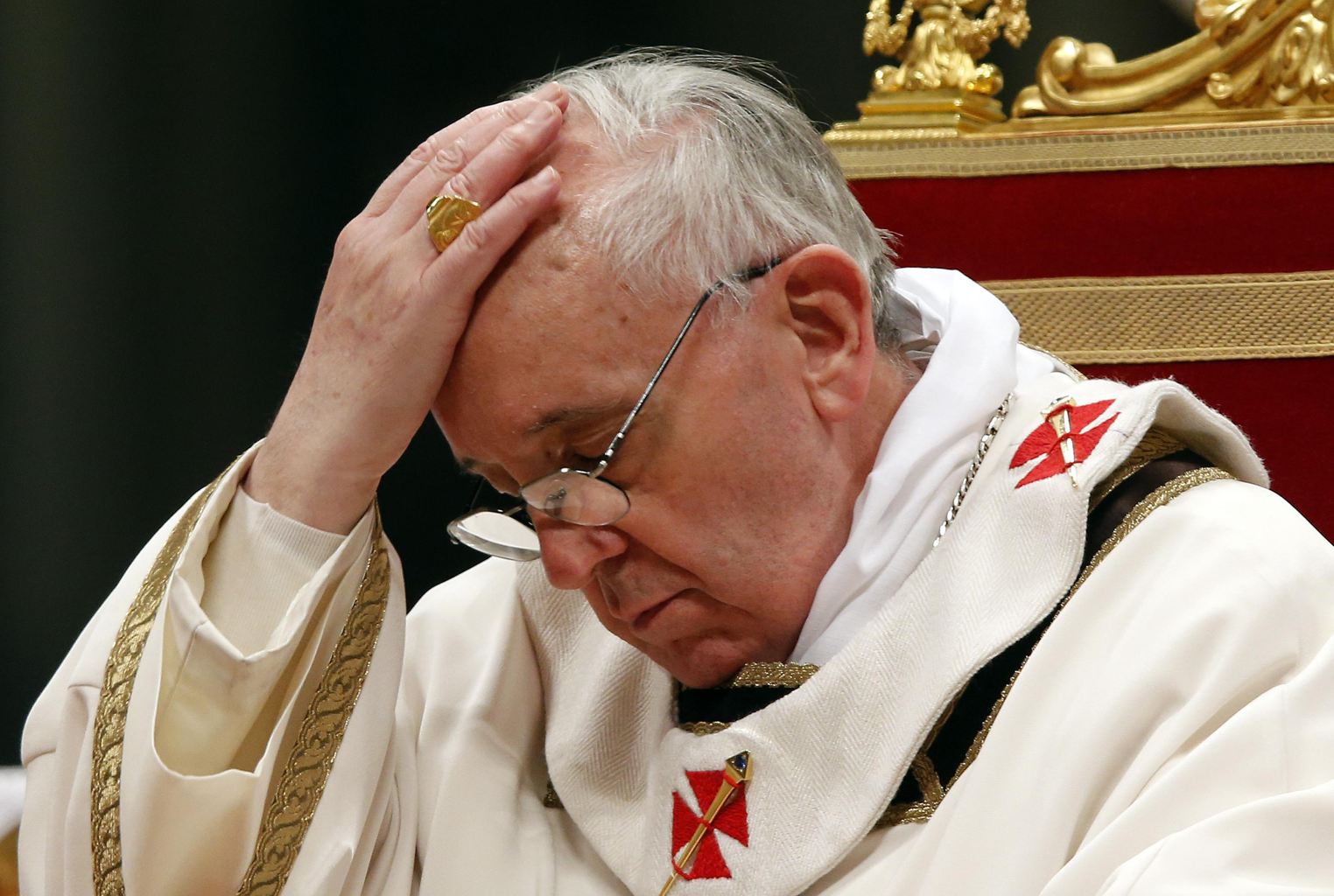 El Papa consternado por catástrofe de avión malasio