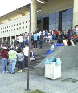 Audiencia de estudiantes detenidos en Anzoátegui fue diferida para el #12M (Fotos)