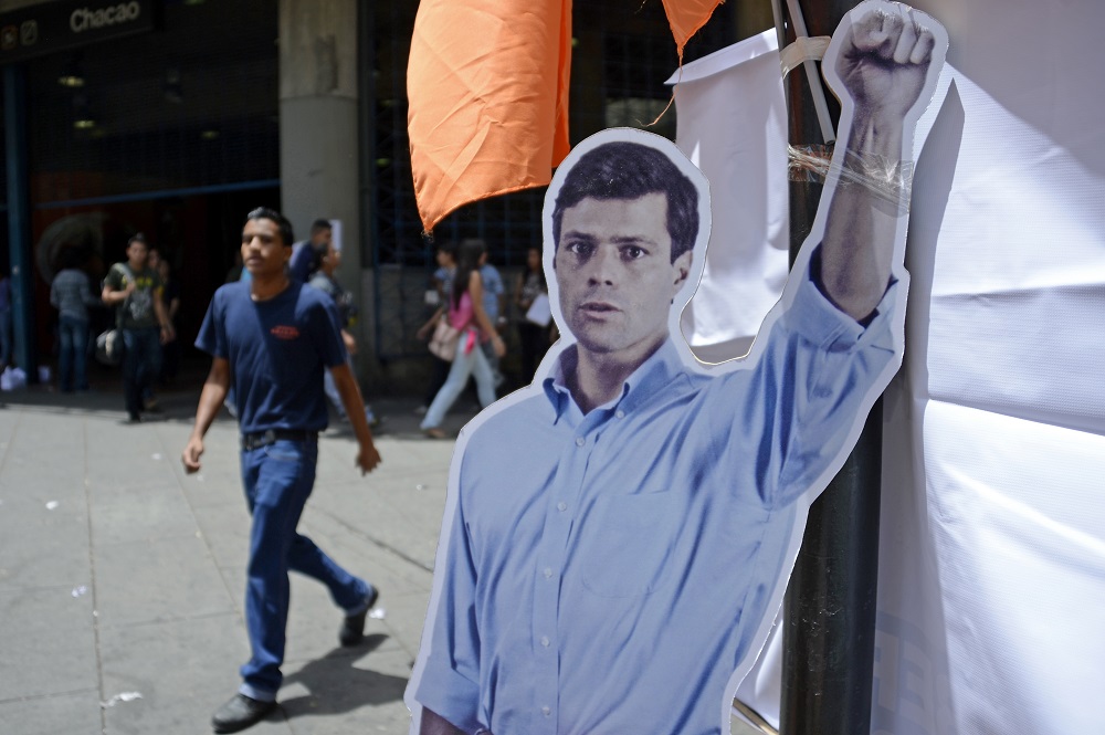 Denuncian la prohibición de observadores internacionales en juicio de Leopoldo López