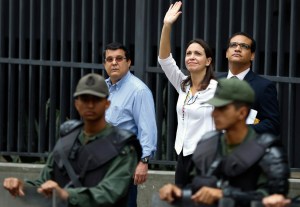 María Corina Machado afirma que Maduro la sentenció al llamarla “asesina”