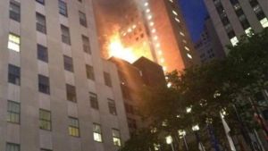 Incendio en edificio del Centro Rockefeller dejó seis heridos