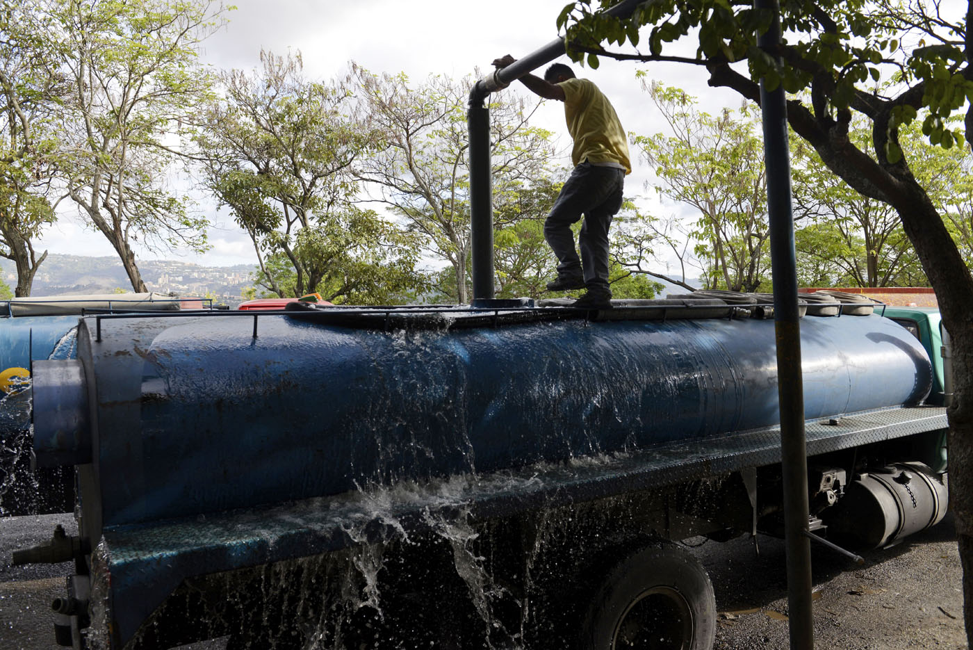Vecinos de Altos de Monterrey a Hidrocapital: Tenemos más un mes sin agua