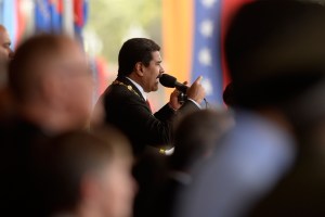 Maduro pide recordar a los caídos este año en la lucha por la Democracia